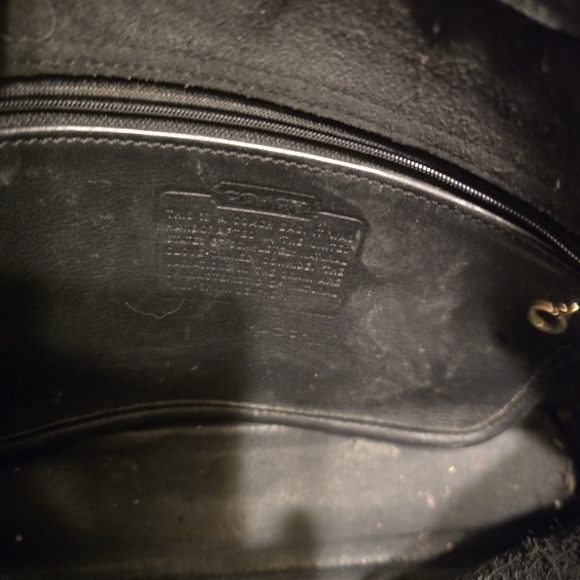 Vintage Coach Sutton Crossbody Leather Bag - Picture 8 of 10